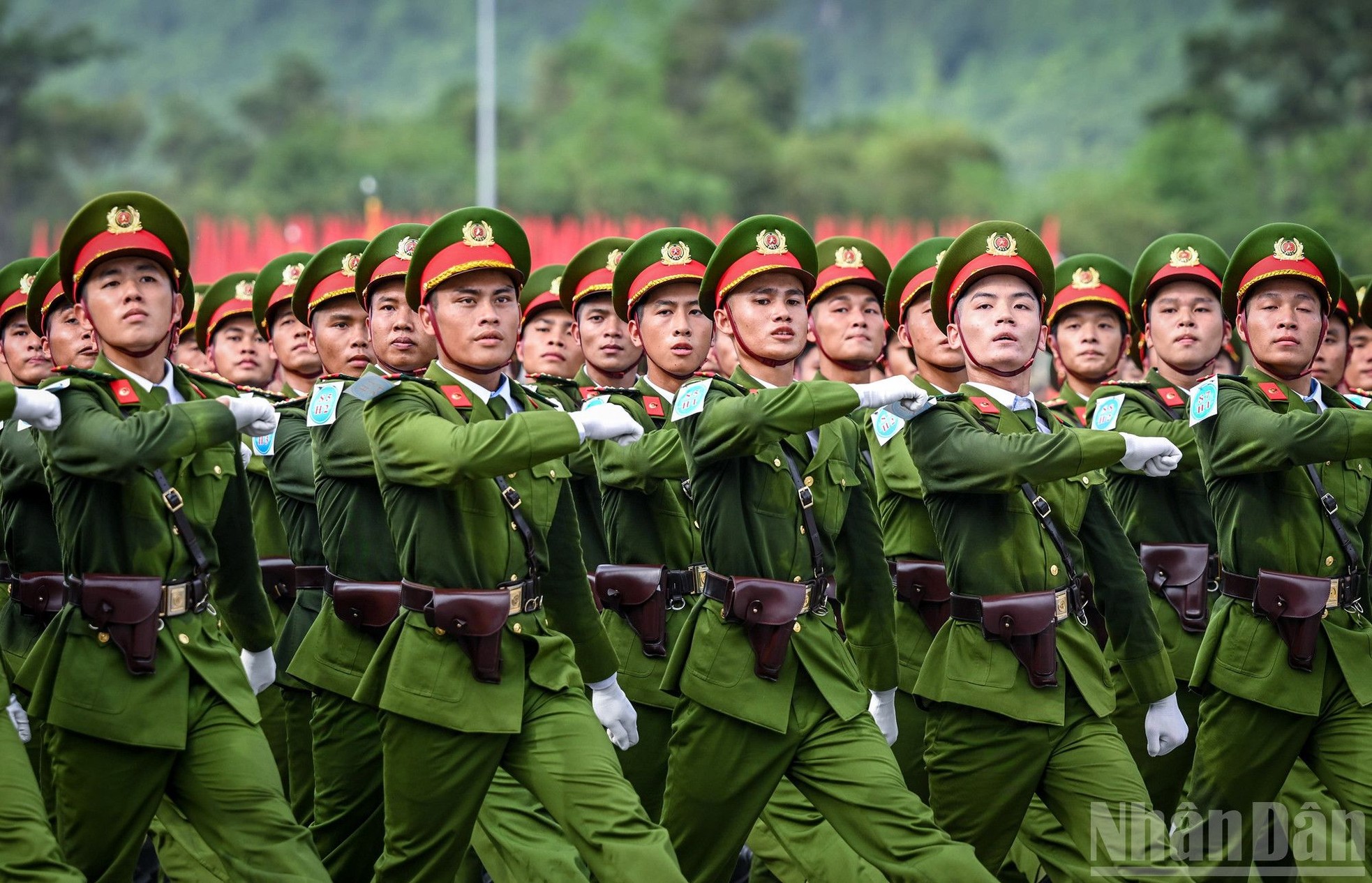 Dấu ấn nhiệm kỳ: "Vượt qua chính mình, trưởng thành vượt bậc" ảnh 1