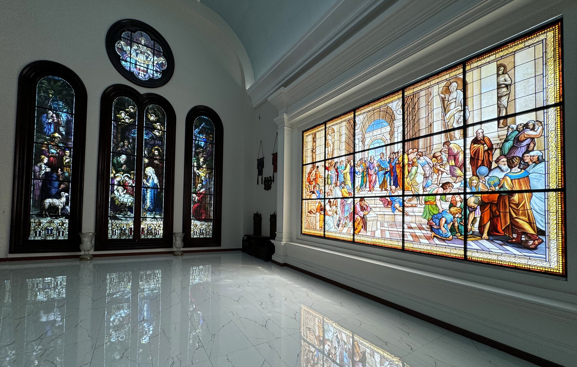 Bảo tàng Nghệ thuật Kính màu Việt Nam: Hành trình từ tĩnh lặng đến sống động ảnh 8