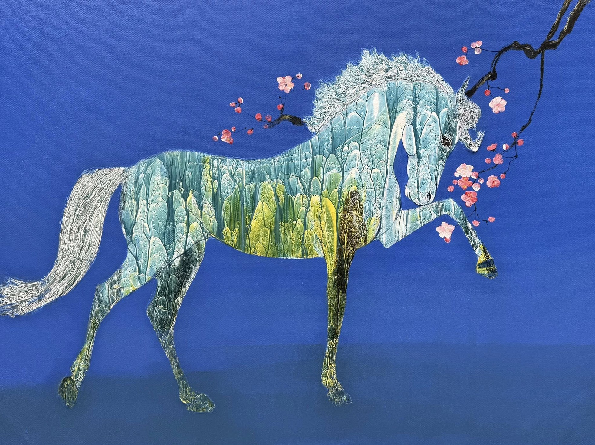 Bính Ngọ - Bay lên dưới sắc hoa đào ảnh 11