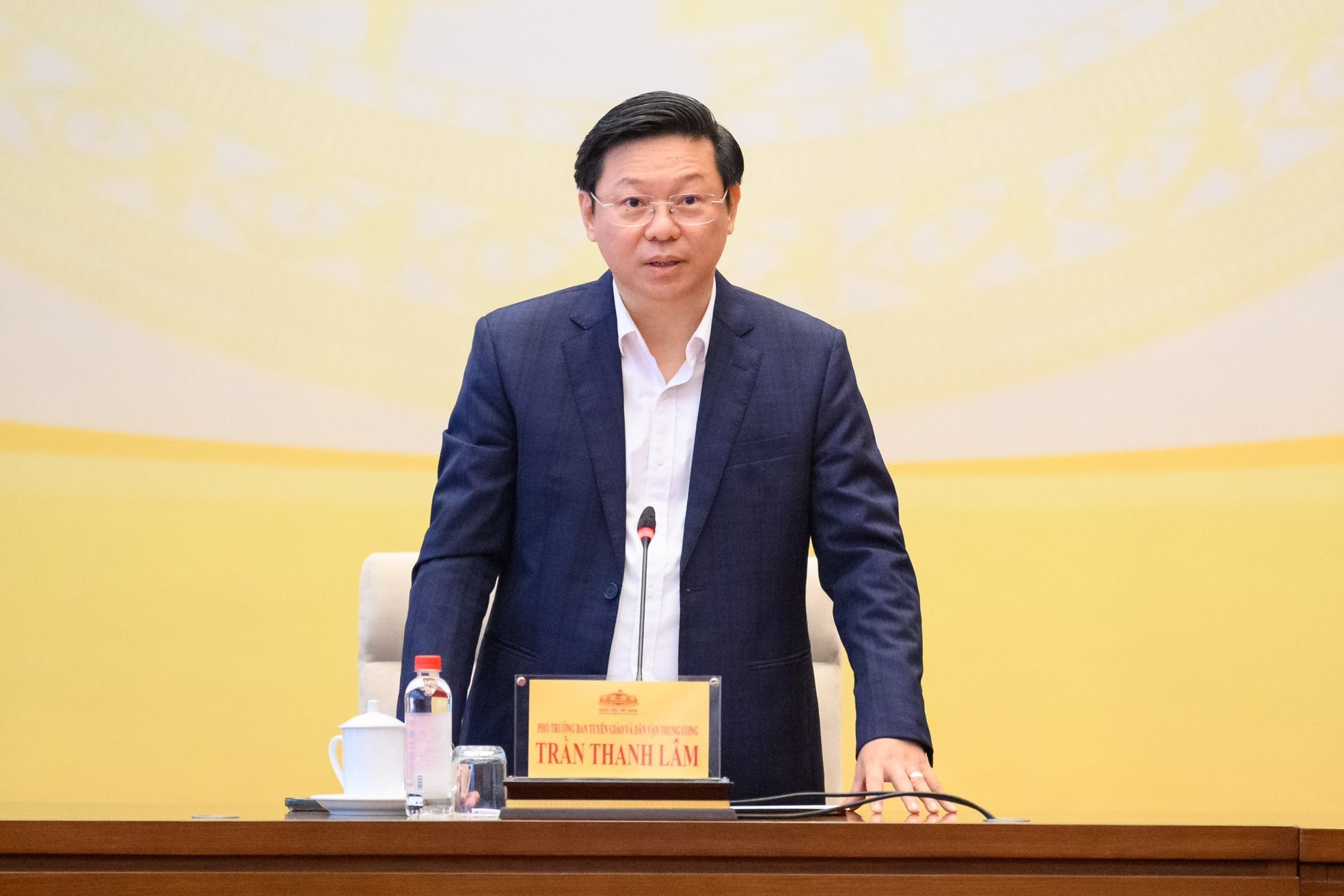 Tiên phong từ đội ngũ báo chí, trí thức, văn nghệ sĩ trong thực hiện Nghị quyết Đại hội XIV ảnh 1