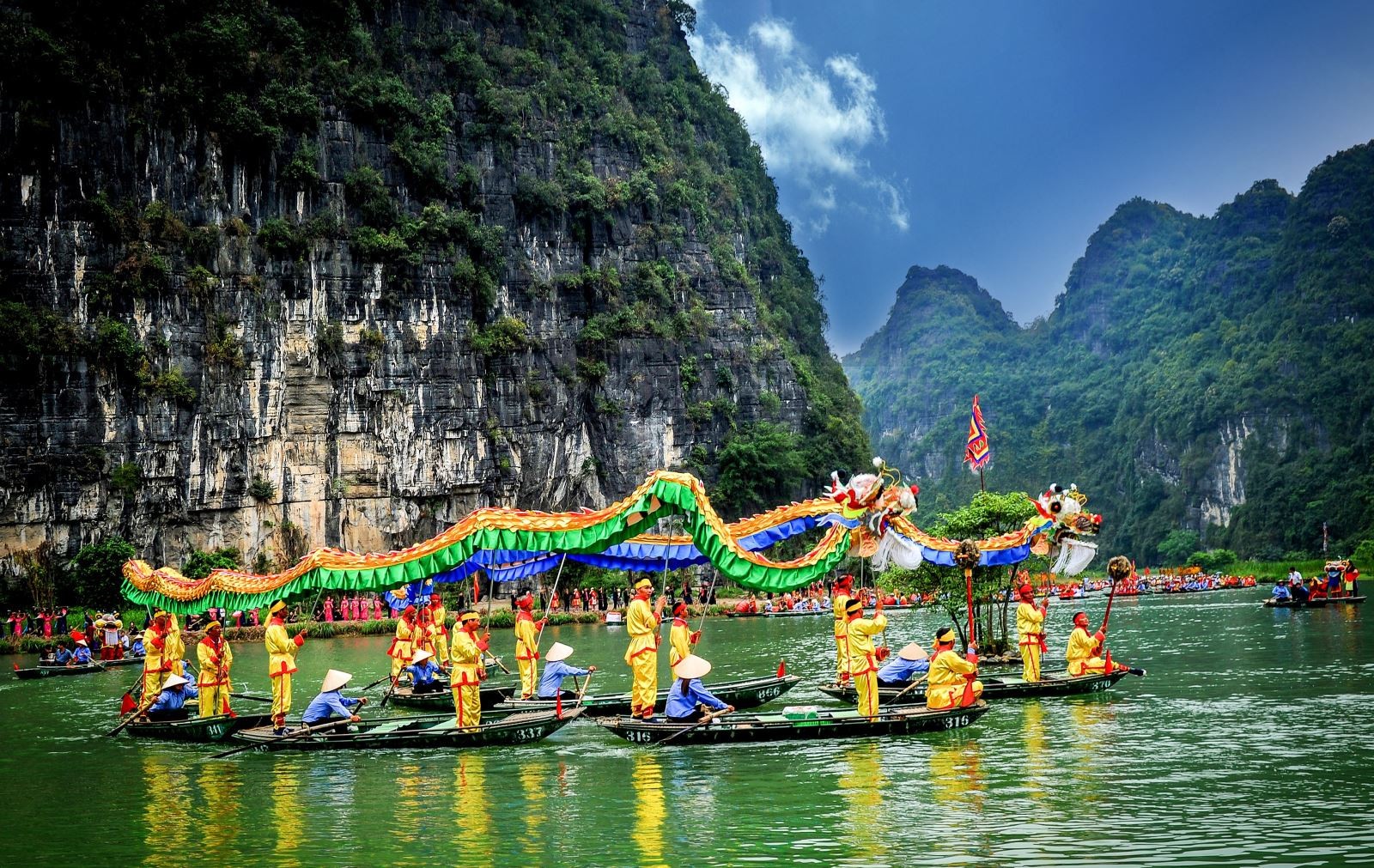 Bảo vệ nền tảng tư tưởng của Đảng trên mặt trận văn hóa, truyền thông trong thời đại số - Bài 3: Quản trị văn hóa trong kỷ nguyên AI: Làm chủ hệ sinh thái số ảnh 3