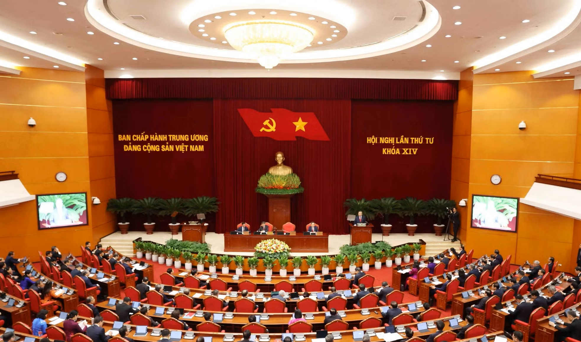 Toàn văn phát biểu của Tổng Bí thư, Chủ tịch nước Tô Lâm khai mạc Hội nghị lần thứ Tư Ban Chấp hành Trung ương Đảng khóa XIV ảnh 4