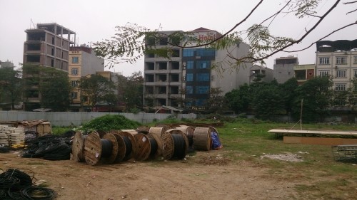 Chủ tịch HĐQT trường Lômônôxốp chém bảo vệ trọng thương - ảnh 1