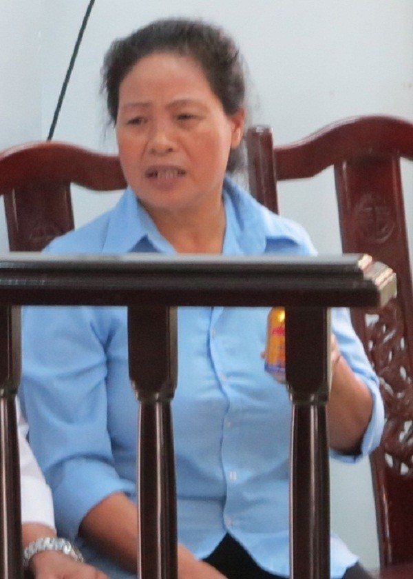 Ác phụ trốn truy nã vẫn chém người sa lưới - ảnh 1