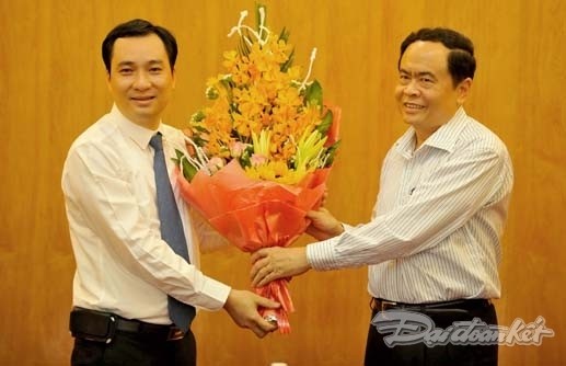 Ông Vũ Văn Tiến nhận quyết định bổ nhiệm TBT Tạp chí Mặt trận - ảnh 3
