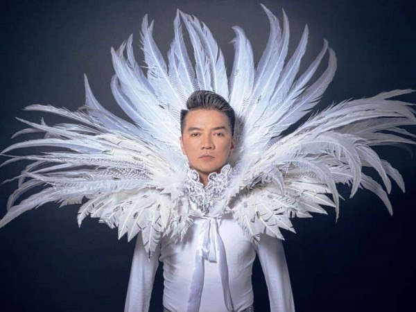 Đàm Vĩnh Hưng bỏ 12 tỷ đồng làm “Diamond show” ở Hà Nội? - ảnh 1