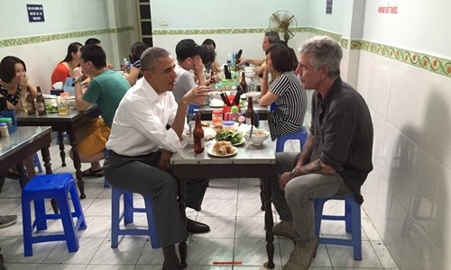 Đầu bếp kể về bữa bún chả 'phi thường' với Obama ở Hà Nội - ảnh 1