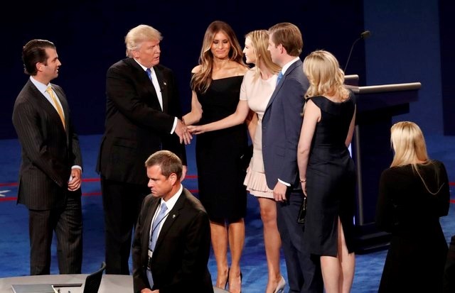 100 triệu lượt người xem Trump đấu khẩu với Clinton - ảnh 15