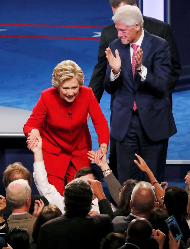 100 triệu lượt người xem Trump đấu khẩu với Clinton - ảnh 14