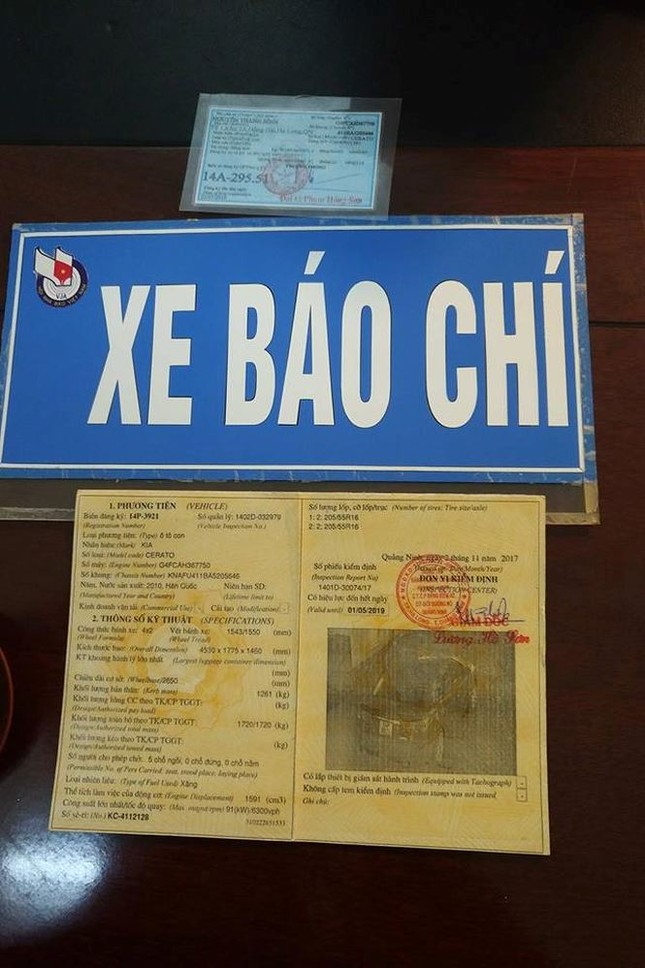Tạm đình chỉ 3 cán bộ quản lý thị trường chặn xe tải giữa đường - ảnh 2