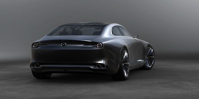 Mazda 6 2023 sẽ có thiết kế BMW, dẫn động cầu sau, 6 xi-lanh, có bản coupe