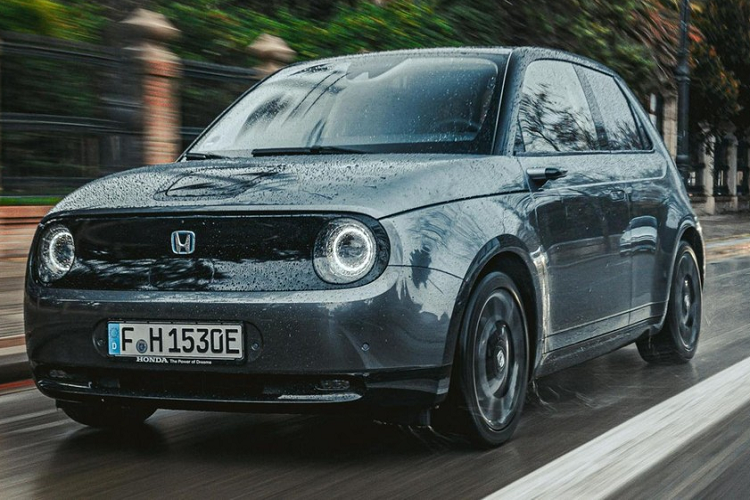 Honda E - ôtô Nhật Bản đầu tiên là “xe của năm” tại Đức - Hình 6 Honda E - oto Nhat Ban dau tien la “xe cua nam” tai Duc-Hinh-6