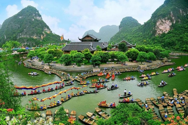 Việt Nam có duy nhất một di sản thế giới hỗn hợp (vừa là di sản thiên nhiên, vừa là di sản văn hóa) đúng không?