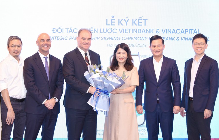 VietinBank và VinaCapital ký kết hợp tác chiến lược ảnh 2