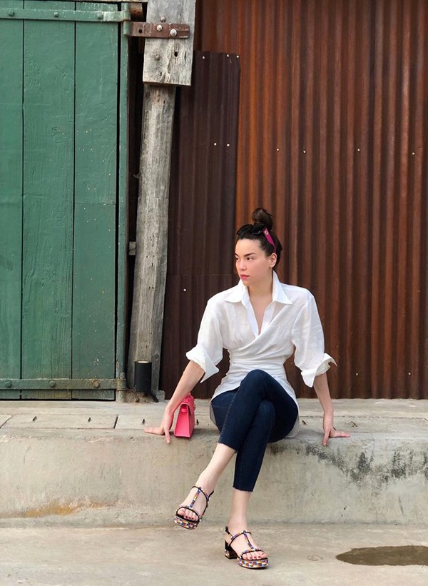 3 mẫu trang phục dạo phố được sao Việt ưa chuộng ảnh 7