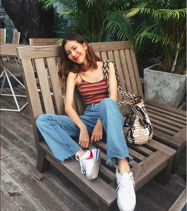 Nghỉ lễ đi biển, cứ lên đồ với 5 combo này thì chụp ảnh 'sống ảo' chỉ có đẹp trở lên ảnh 20