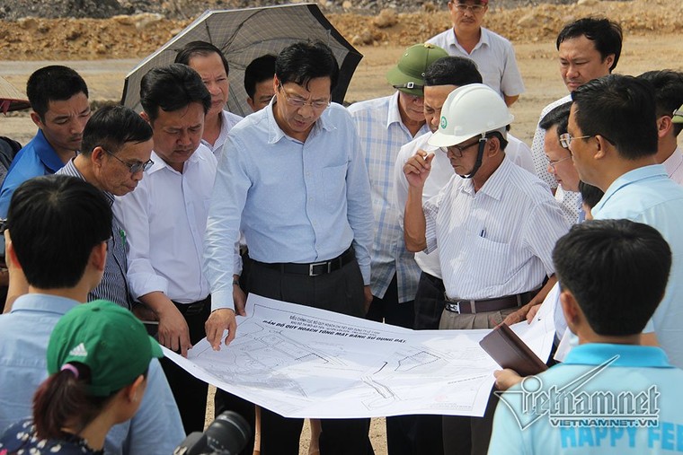 Bí thư Quảng Ninh chặn sốt đất Vân Đồn: Tạm dừng giao dịch, chuyển nhượng ảnh 1