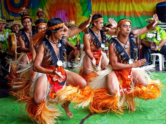 Hòn đảo kỳ lạ nơi con trai được các đàn chị dạy 'yêu' từ độ tuổi 13 ảnh 2