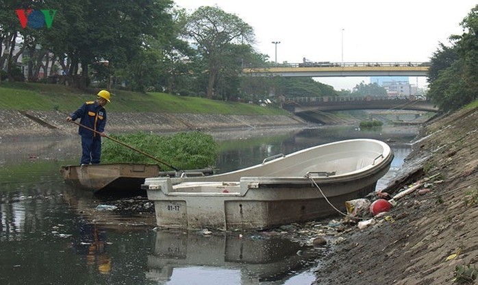 Những dòng sông 'chết' ở Hà Nội liệu có sống lại? ảnh 1