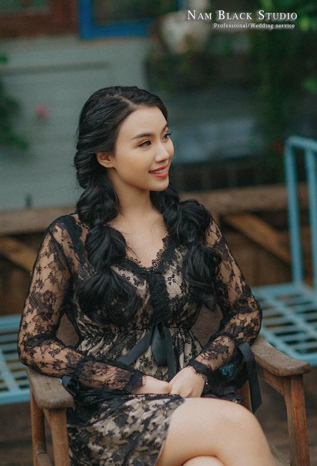 Loạt ảnh quá nóng bỏng của Linh Miu ảnh 5