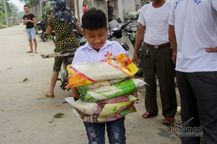 Khung cảnh khó ngờ nơi rốn lũ Chương Mỹ sau nửa tháng chìm trong nước ảnh 8