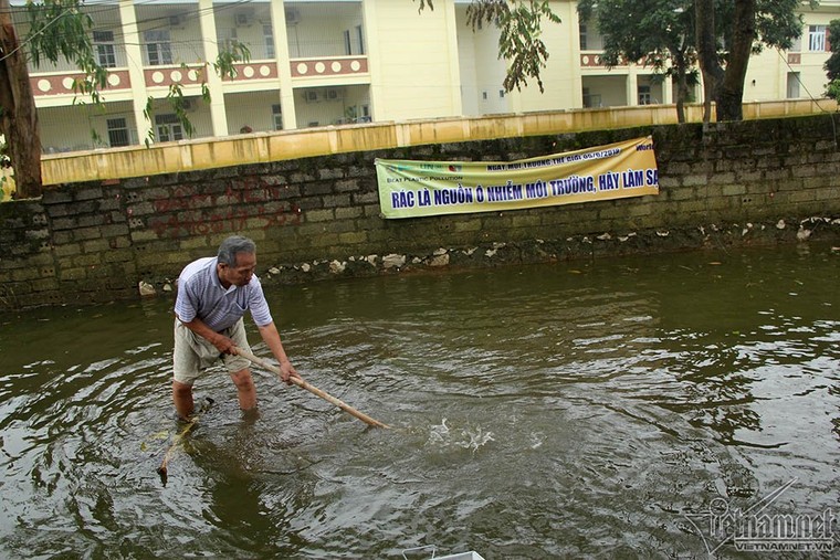 Khung cảnh khó ngờ nơi rốn lũ Chương Mỹ sau nửa tháng chìm trong nước ảnh 16