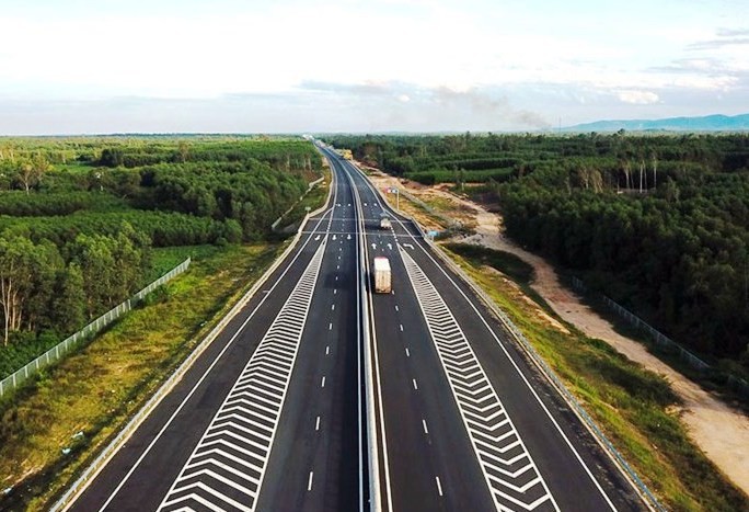 Phát lệnh thông xe tuyến cao tốc huyết mạch miền Trung ảnh 3