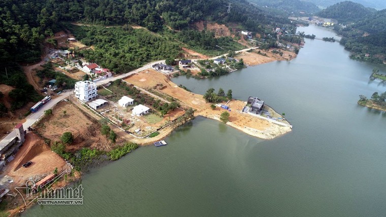 Biệt thự nguy nga trên đất rừng Sóc Sơn: Tháo dỡ 27 công trình ảnh 2