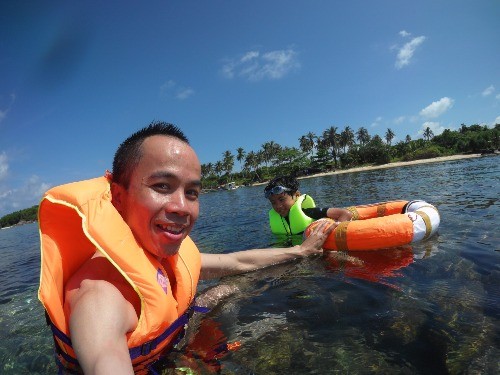 Tay đua Hà Nội để con 4 tuổi cùng phượt trên xe phân khối lớn ảnh 1