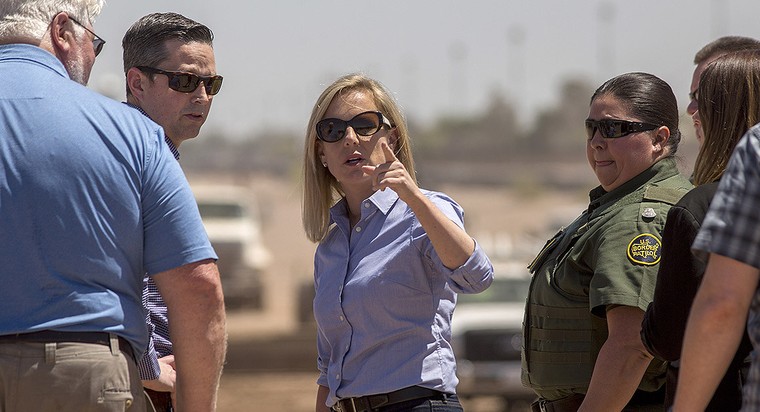 Đệ nhất Phu nhân Mỹ yêu cầu sa thải Phó Cố vấn An ninh Quốc gia, Nhà Trắng dậy sóng ngầm ảnh 3