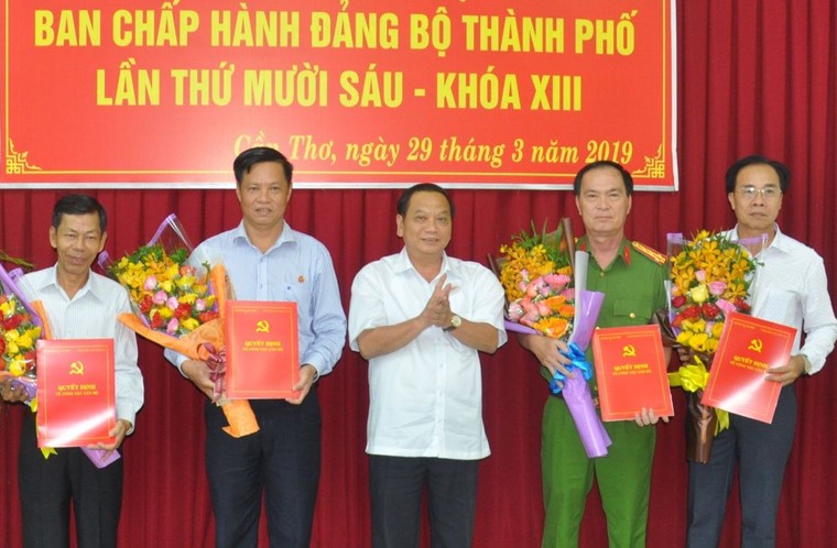 Ban Bí thư Trung ương Đảng chuẩn y, chỉ định nhân sự 4 tỉnh thành ảnh 1