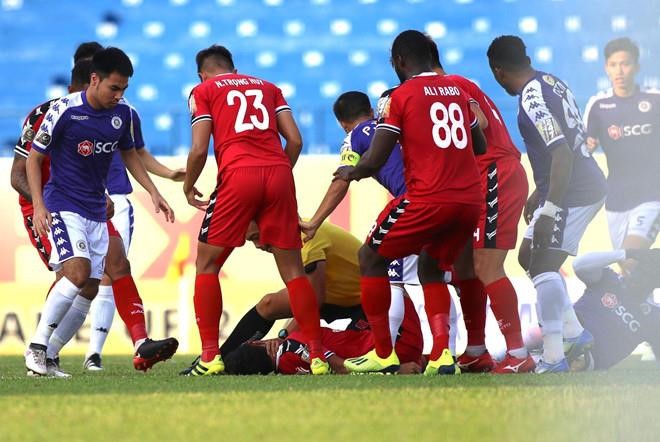 Vì sao 'nuốt lưỡi' có thể gây tử vong? ảnh 1