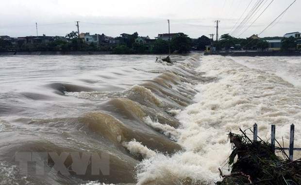 Bão số 4 và hoàn lưu sau bão đã làm 7 người thương vong ảnh 1