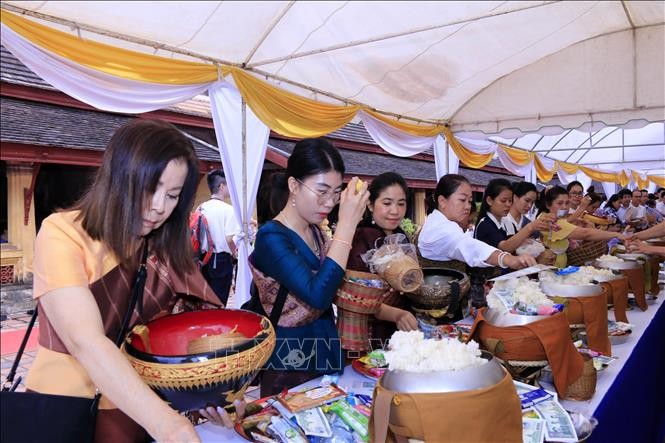 Lễ Okphansa - nét đẹp văn hóa đặc sắc của Lào ảnh 1