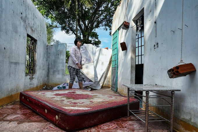 'Rốn lũ' Bình Định sau bão ảnh 7