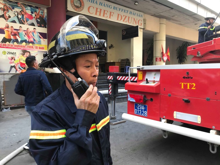 Hà Nội: Xảy cháy tại Ngân hàng BIDV Nguyễn Chí Thanh ảnh 3