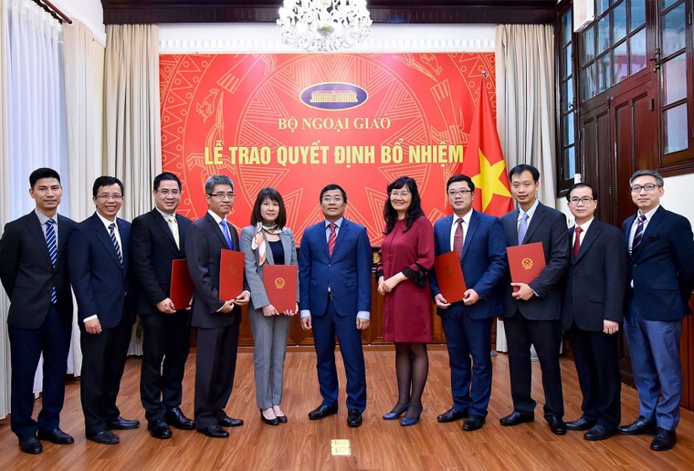 Bổ nhiệm nhân sự Văn phòng Quốc hội, Bộ Ngoại giao ảnh 2