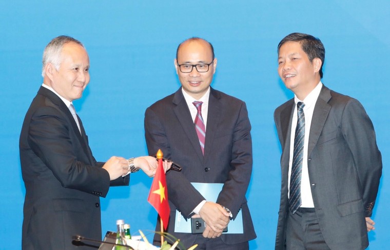 Hội nghị AEM-52: Việt Nam đề xuất sáng kiến thúc đẩy phục hồi kinh tế sau dịch COVID-19 ảnh 2