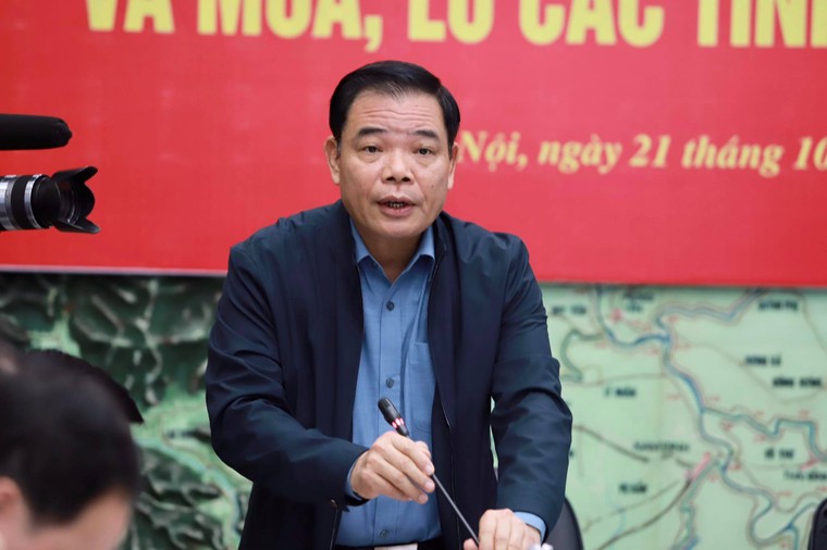 Dự báo trong 24 giờ tới bão số 8 mạnh cấp 9-10, giật cấp 12 ảnh 4