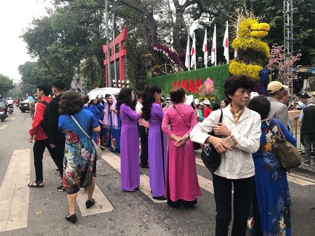 Lễ hội hoa anh đào Nhật Bản - Hà Nội 2019: Náo nức trước giờ khai mạc ảnh 13
