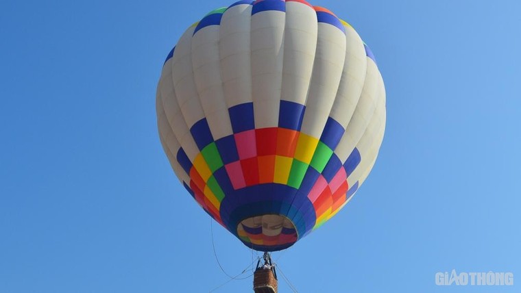 “Thỏa sức lên trời” cùng Lễ hội khinh khí cầu quốc tế Đà Nẵng ảnh 5