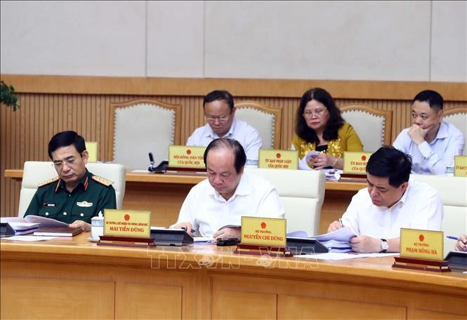 Thủ tướng: Thanh tra về việc điều chỉnh giá, phương pháp tính giá điện và công khai cho toàn dân ảnh 5