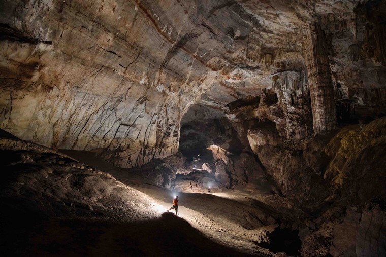 Vẻ đẹp của Động Thiên Đường - điểm đến du lịch hấp dẫn của cả khu vực và thế giới ảnh 5