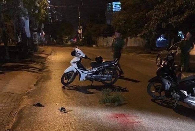 Cán bộ tòa án bị người tình đâm chết ảnh 1