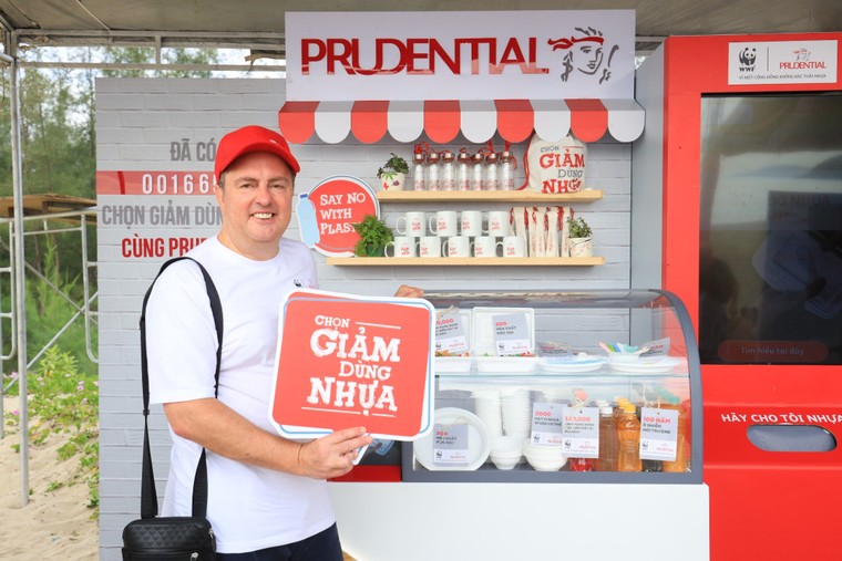 Prudential và WWF-Việt Nam tiếp tục cùng nhau xây dựng một cộng đồng không rác thải nhựa ảnh 3