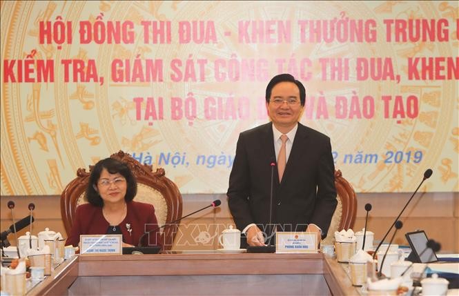 Kiểm tra, giám sát công tác thi đua khen thưởng tại Bộ GD - ĐT ảnh 1