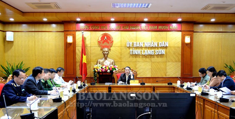 Vừa phòng chống dịch bệnh, vừa nỗ lực bảo đảm sản xuất ảnh 2