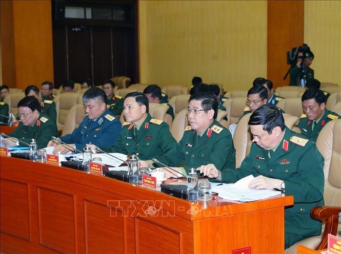 Nghiên cứu hoàn thiện dự án Luật Phòng không nhân dân ảnh 2