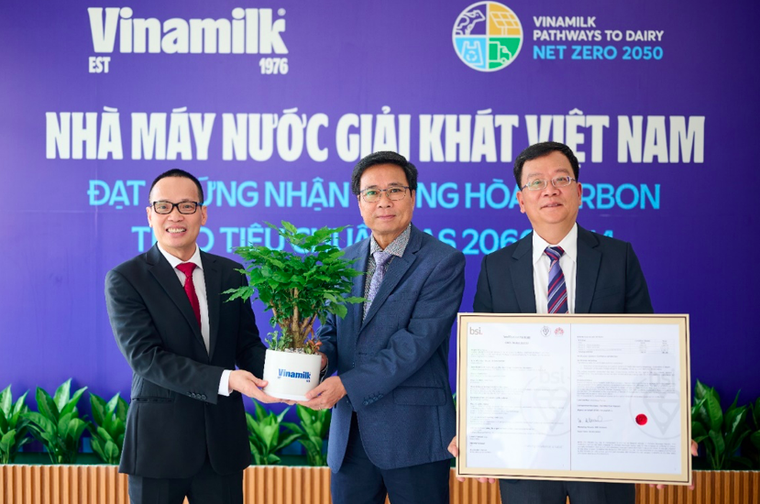 Công bố thêm 1 nhà máy đạt trung hoà carbon, Vinamilk tiến nhanh trên hành trình đến net zero ảnh 2
