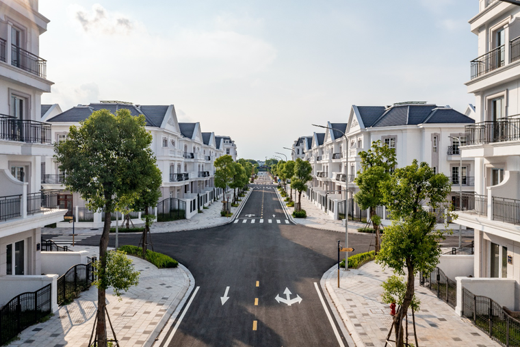 Khám phá chất sống nghỉ dưỡng bên hiên nhà tại Eurowindow Twin Parks ảnh 1